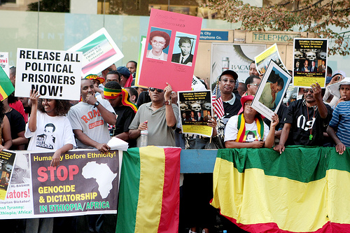 <a href="http://www.sampsoniaway.org/fearless-ink/2012/10/19/letter-to-kaliti-prison/">Ethiopiques: Letter to Kaliti Prison</a>